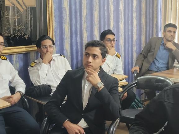 جلسه اولیاء و مربیان